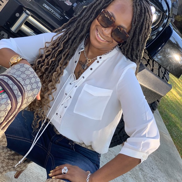 monicamitche324